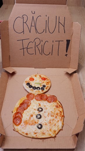 Christmas mode: ON 🎄 | Jerry's Pizza