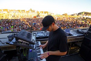 294K views · 7.6K reactions | Illenials were strong at Nocturnal Wonderland ☺ : David H Nguyen | ILLENIUM | Facebook