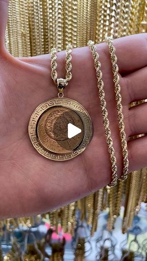 V&P Jewelry Inc | AUTHENTIC 22k 💯 Veinte Peso Coin 🇲🇽 The 20 Peso Mexican Gold Coin is made from 90% pure gold. The artwork shown on the 20 Peso Mexican Coin... | Instagram