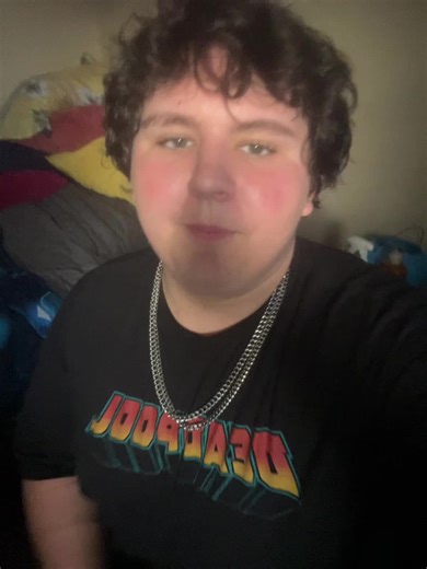 Davidischillspam (@davidischillspamm)’s videos with original sound - l