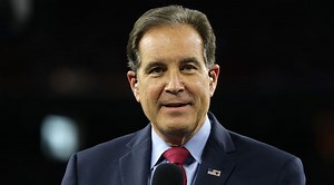 Jim Nantz Has A Replica Of A Hole At Pebble Beach In His Backyard