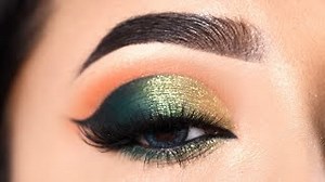 236K views · 2.6K reactions | Fun Makeup Tutorial With Green And Golden Glitter | Learning with Shilpa | Facebook