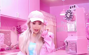 【Wengie】 'CAKE' MV (Official Music Video)