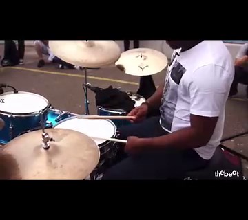 22 reactions | Nate Smith and his grace/ghost note technique in action. . . . @natesmithdrums @thebeatnyc #natesmith #thebeat #playdrums #drummersofinstgram #drumming #drums #drummer #cymbals #drummingforlife #drumsdaily #percussionist #drumset #drumsticks #drumlessons #ghostnotes #ghostnote #drumclass | PlayDrums.com | Facebook