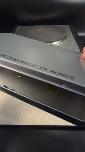 Loved learning about the Keum Boo process! Such a stunning technique. 💛 #silversmith #thejewelerssaw #atx #jewelrystudio #jewelry #keumboojewelry | The Jeweler's Saw