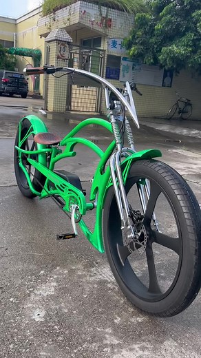 Do you guys like the stylist stretch cruiser bike?This is 800 w ebike #tracerbikes #RaptorProDS #NewArrival #ElectricBike #ebike #foryour #bikelife #chopperbike