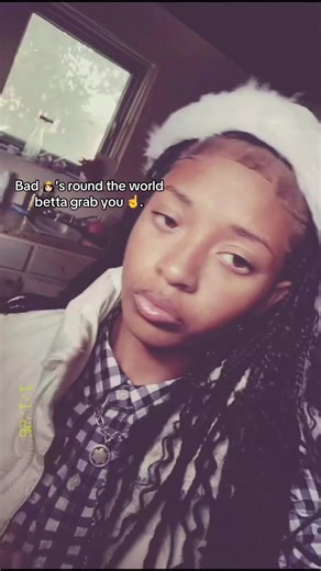 only one now. (yes they all have their own colors.) #trend #bahamiantiktok🇧🇸 #fyp #twins #pretty