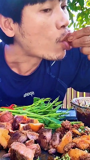 ASMR Juicy Grilled Crying Tiger Beef with Bitter Jaew Khee Pia 🌿🥩 | Thai Mukbang