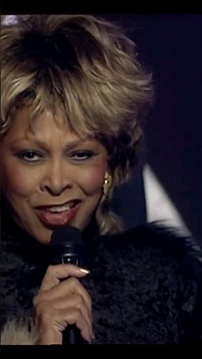 Tina Turner - Goldeneye (James Bond Theme) TOTP - 1995 #tinaturner