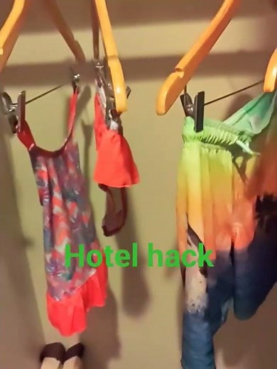 hotel hack for drying bathing suits