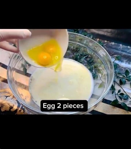 Better than any bakery 👩‍🍳✨ #baking #shorts #buns #recipe