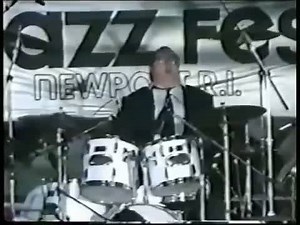 Remembering the great Duffy Jackson. RIP Repost @drumhistory_podcast ・・・ The late great Duffy Jackson who very recently passed away. This is him performing with the Count Basie Orchestra in 1991🥁 #drumhistory - :::: EP 89 - THE HISTORY OF ELECTRONIC DRUMS WITH JUSTIN GREENAWALT OUT NOW!::: - Listen here 🔈 www.drumhistorypodcast.com - - Credit: duffjackson YouTube - #Drummer #drum #drums #duffyjackson #countbasie #countbasieorchestra #jazzdrummer #jazz #jazzisphish #jazzisphsh #jazzisdead #jazz