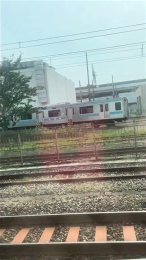 高崎線の車内から脱線した時の訓練のために使われる209系京浜東北線カラーを撮影