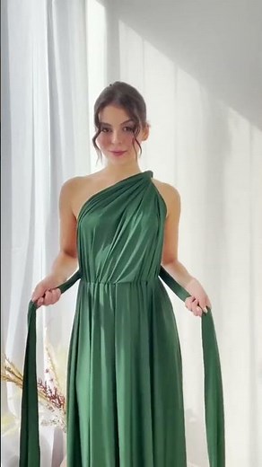 Did you know there are 99 Ways to Tie an Infinity Dress?💯