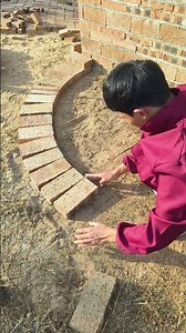 Build a circular courtyard using bricks #tips #building #diy