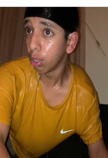 Hilarious Splashing Water Prank to Try with Friends