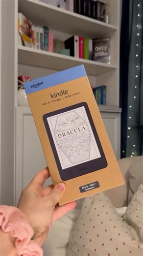 I need to read six books at once. This helps. 🎥: @writing.with.pj | Amazon Kindle