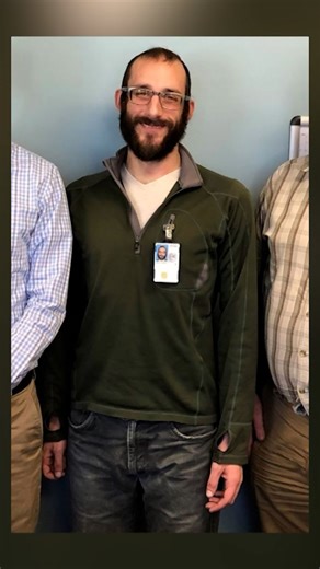 Watch 2024 video of Alex Pretti honoring veteran