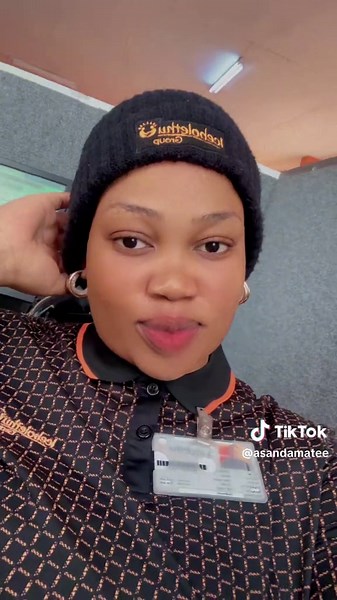 AsandaMatee (@asandamatee)’s videos with Uyena (Live) - Sjava