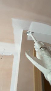 273K views · 6.4K reactions | YA’LL KNOW NOT MUCH HAPPENING DO IMA REPOST MY FAVOURITE REEL THIS YEAR. Just mist coating using the QT290 airless with a 517 tip! Light work for it to be honest #paint #painting #painter #paintwarrior #paints #decor #decoração #dıy #diyhomedecor #oddlysatisfying #satisfaction #insta #instagram #instareels #reels | Paint Warrior | Facebook