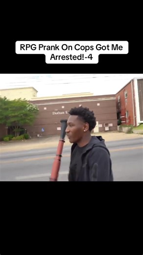 syimaeima.fan_2 (@syimaeima.fan_2)’s video of pranks