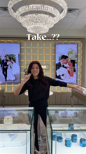 The clips that didn’t make the cut…until now👀 #bloopers #behindthescene #filmingcontent #jewelrystore #jewelrytok