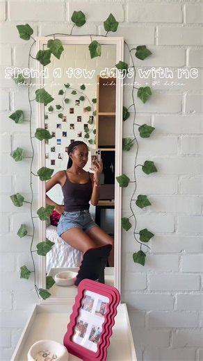 A Day in University Life: Morning Routine and Outfits