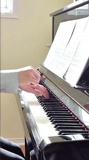 You Know This Disney Classic? 🎹 | Beauty and the Beast Piano Short