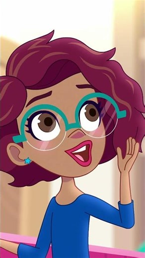 Polly Executes The Perfect Triple Ballet Move, Until... 🩰 | Polly Pocket Shorts