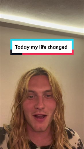 a new member of the family!! I found out that most of the dogs on the streets here get k!((ed or po!s0ned by people that don’t want them here and there’s no money to look after them. Going to start a go fund me to help Anastasia and her rescues and all the animals here live with love and care. She’s one the best humans I’ve ever met. Hopefully Buddy is with me for life, someone pls take her friend. Donation link for all her medical bills/ transport and to help her friends in bio x #dogs #buddy #