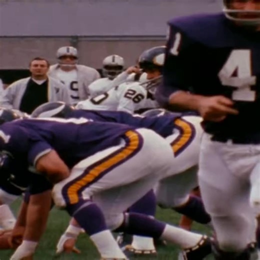 115K views · 1.6K reactions | 1973-9-16 Oakland Raiders @ Minnesota Vikings (John Gilliam 43-yard touchdown pass from Fran Tarkenton) | On this day in Professional Football History | Facebook