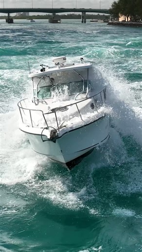11K views · 121 reactions | Ruff Exit Out of a Wavy Haulover Inlet! Would You Go Out in These Conditions? | Haulover Inlet ➡️ Follow roughinlets for more original boat action videos! #roughinlets #hauloverinlet #boyntoninlet #boyntonboats #bocainlet #bocaboats #wavyboats #hauloverboats #Miami #boatzone #boatsvshaulover #boatsdaily | roughinlets | Facebook