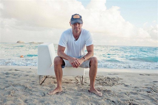 Kenny Chesney Opens Up About His Unique Wellness Routine, From Saunas to Plasma Exchange - NewsBreak