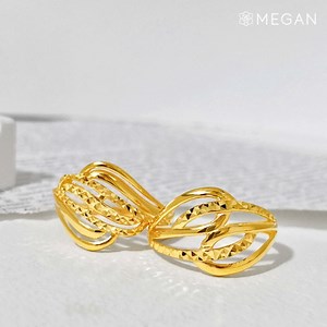 There's no such thing as too much bling!🤩 Our fashion rings are begging to be on your finger💅🏻. Don't leave them hanging, shop now!🛍️🎊 🌍 Website: meganjewellery.com/shop/916/916-cc/ABOCC_FCT-C599-1C/ 🛒 MEGAN Store: IOI Mall Putrajaya | AEON Mall Shah Alam | Gurney Plaza, Penang | Isetan KLCC 📸 Instagram : instagram.com/meganjewellery.official/ 📲 Telegram : Megan Jewellery 🛍 Shopee : Megan Jewellery Official Store 🎵TikTok: http://www.tiktok.com/@meganjewellery | MEGAN