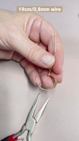 Quick & creative DIY wire-wrapped earrings in minutes!