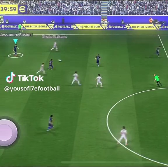 Sane Masterclass in eFootball Mobile Gameplay