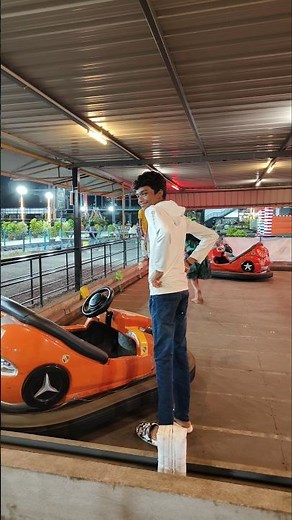 Bumper cars || Amusement park || Thrill || Car collision delivers just feels indescribably great
