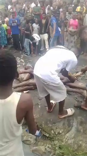 Christians in Nigeria are being burned alive while the villagers watch entertained. Islam does this wherever they are not stopped. Once they take over and they are in charge, this will happen everywhere.