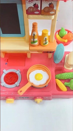 🍳 Cooking Omelette in a Toy Kitchen ! Breakfast song #cocomelon #toddlerlearning #shorts