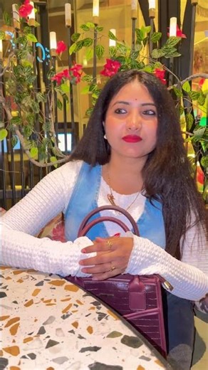 Darshika ne hotel 🏨 ki light 💡 chura li🔥🔥🔥 #viral #shorts #ytshorts #viralvideo #youtube #yt