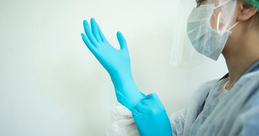 Foreign doctors face barriers to finding work in Canada