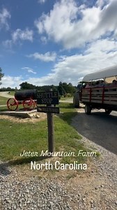 Jeter Mountain Farm is located in Hendersonville, North Carolina. #WNC #828isgreat #wncmountains #jetermountainfarm #mountainlifestyle #ncmountains | Our Blue Ridge House
