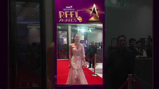 Ananya Panday drips ethereal glam at Showsha Reel Awards 2026