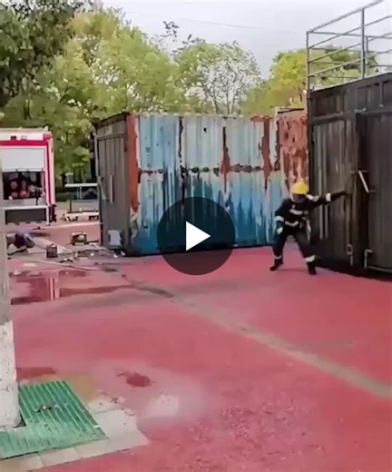 Did you know?  Backdraft is one of the most dangerous phenomena that can occur during the development of a fire in a confined enclosure. It is a sudden event that can generate a strong pressure wave… | Saif Essa Al Maskari Msc(Eng) MQM CFPS MIFSM FIFireE PMSFPE