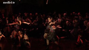 22K views · 1.6K reactions |  Sweep those Monday blues away with a gem from Gounod's Faust: a cabaret-style performance of "Ainsi que la brise légère" at the Royal Opera House!  https://cutt.ly/4Dx6rup | medici.tv | Facebook