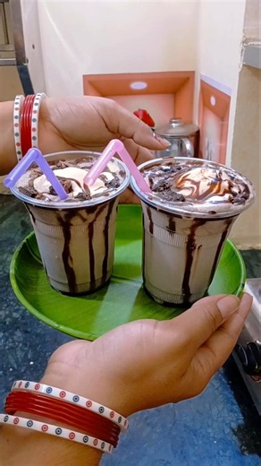 Oreo Shake Recipe 🥤 | Easy 2 Minute Milkshake #Shorts#priyatastyrasoi #trending #recipe #cooking