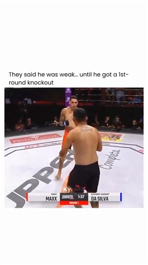 One handed monster 💀 #mma #boxing | Round 1