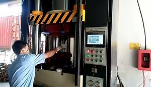 15 reactions | Last week, Yuihui 650-ton 4 column cold forging hydraulic press with servo system , arrived in Vietnam. The press is for making Fire equipment accessories. That press machine touch screen is with Vietnamese . Today, our engineers have come to the customer's factory to install and debug the machine, and train the customer with professional knowledge about machine using. Customers are very satisfied with our products and services. | Yihui Hydraulic | Facebook