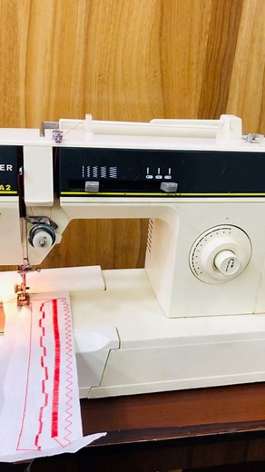 60k‼️ Singer electric sewing machine (clean as new)🤍🤍🖤🤍🖤 Scuba Muslin Jeans Lace Ankara Chiffon Satin Taffeta Velvet Satin Cotton Silk Linen Organza Flannel And many more Straight sewing Zigzag Button hole Lever stitch selector Twin needle enabled Back stitch Adjustable stitch length Adjustable needle placement Different sizes of Zigzag stitches Twin needle enable Inner and outer weaving Button tacking Bobbin rewinding Embroidery stitches | Doch Sewing Machine 2