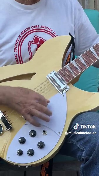 My new Rickenbacker 360 12 string copy. 12strings are beautiful sounding guitars